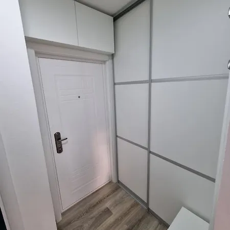 Stan Na Dan M&m Pozsega